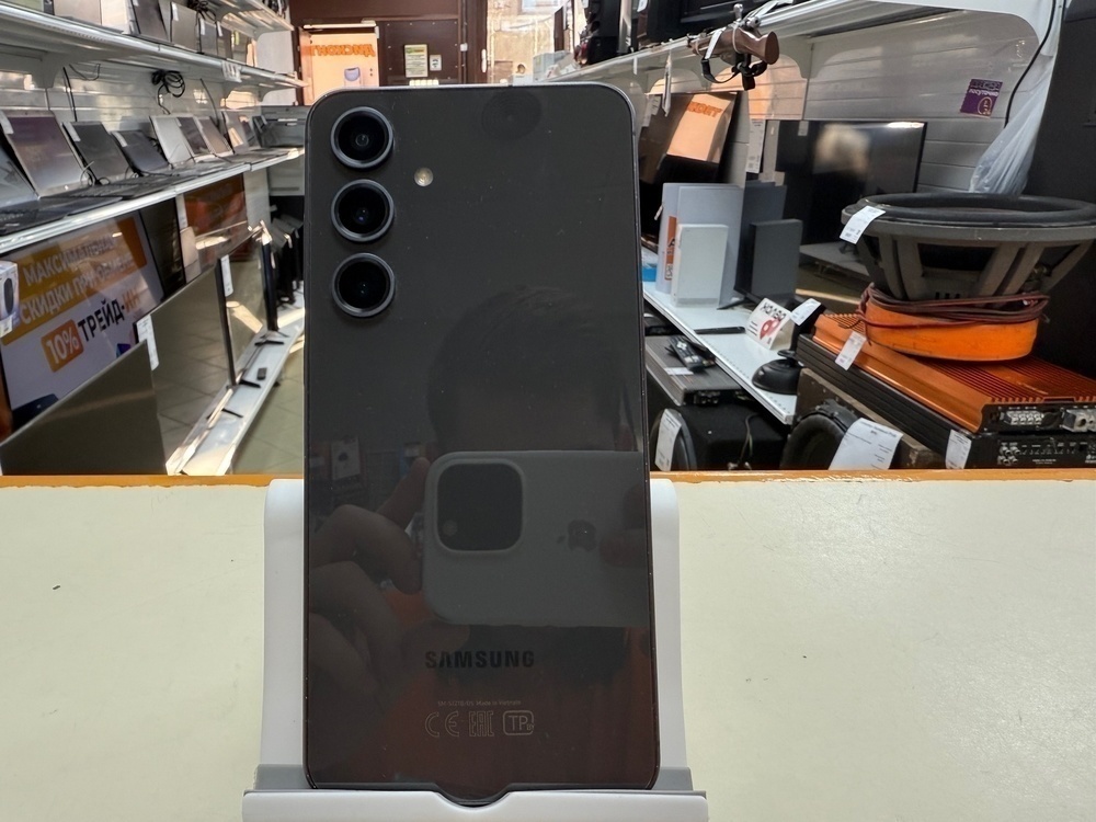 Смартфон Samsung Galaxy S24 FE 8/256