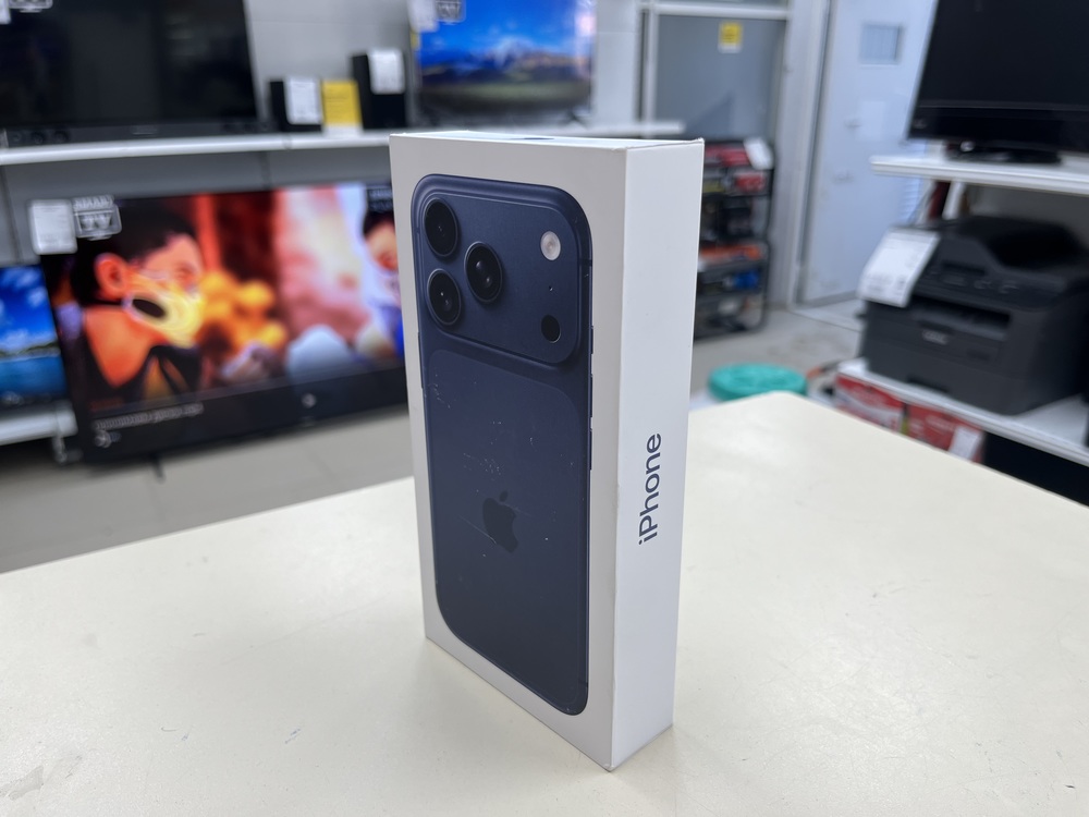 Смартфон Apple Iphone 17 Pro 256Gb