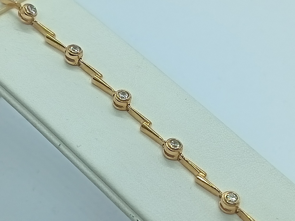 Б585 БРАСЛЕТ С КАМНЯМИ (Au 585)