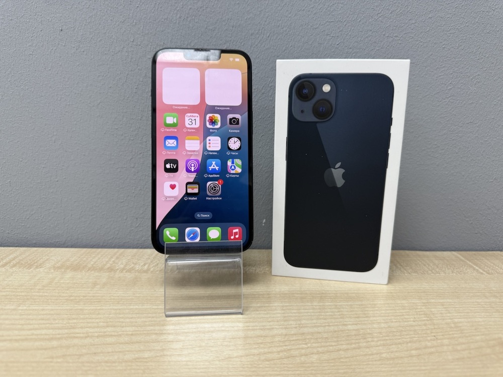 Смартфон Apple iPhone 13 128Gb