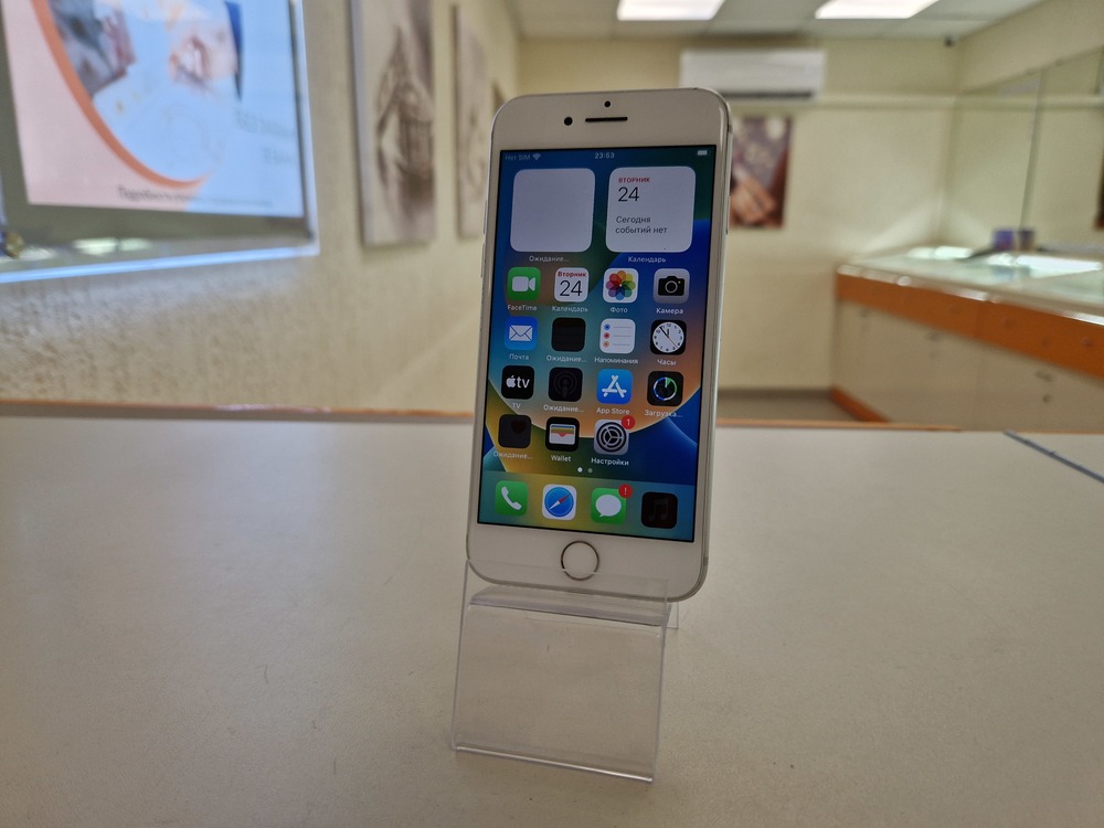 Смартфон Apple iPhone 8 64Gb