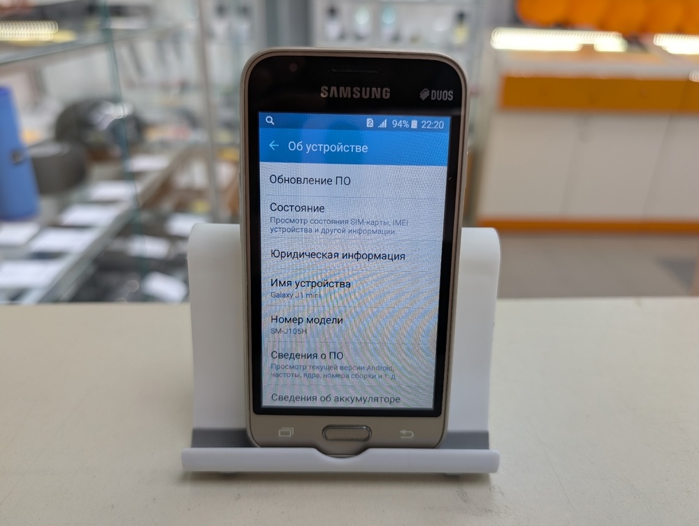 Смартфон Samsung Galaxy J1 Mini
