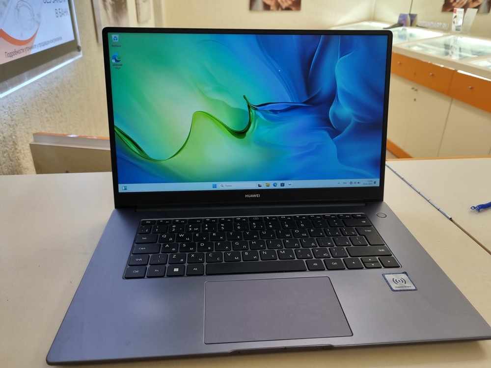 Ноутбук Huawei; I3-1115G4, Intel UHD Graphics, 8 Гб, 240 Гб, Нет