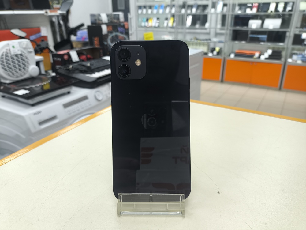 Смартфон Apple iPhone 12 64Gb