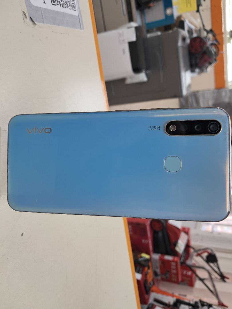 Смартфон Vivo Y19 4/128 (1915)