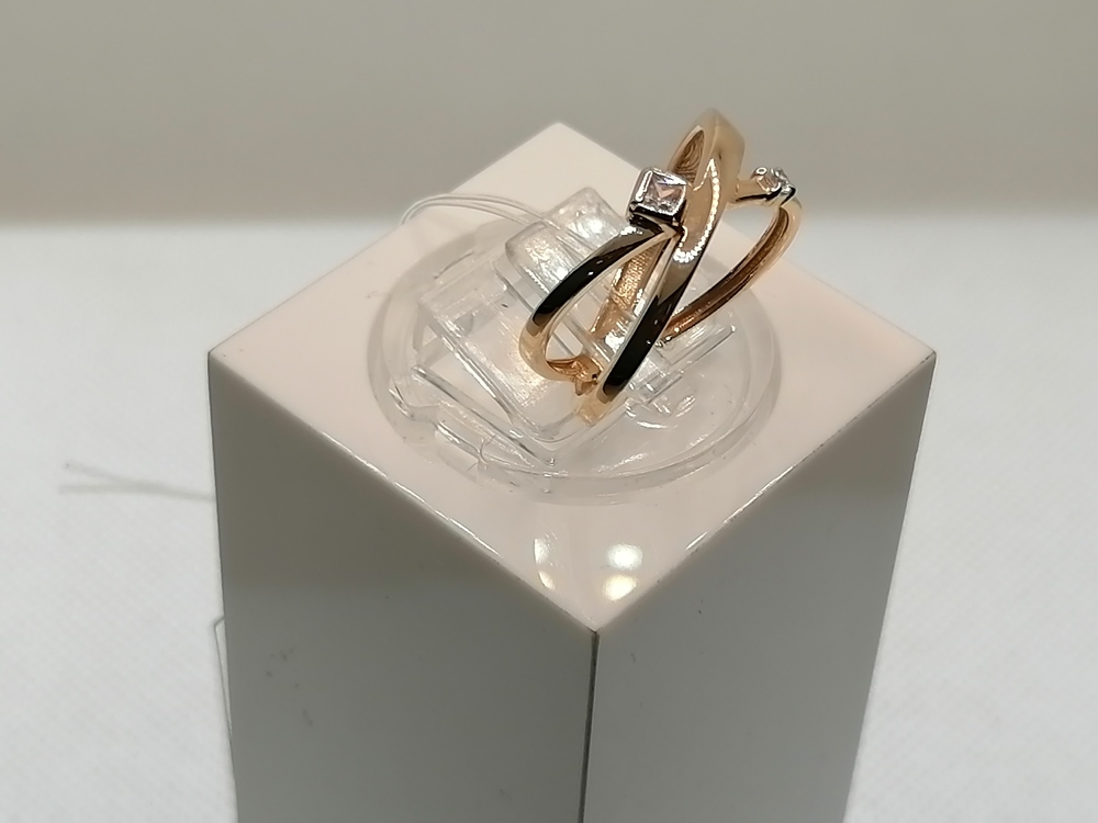 04-61-0222-01 КОЛЬЦО С КАМНЯМИ (Au 585)