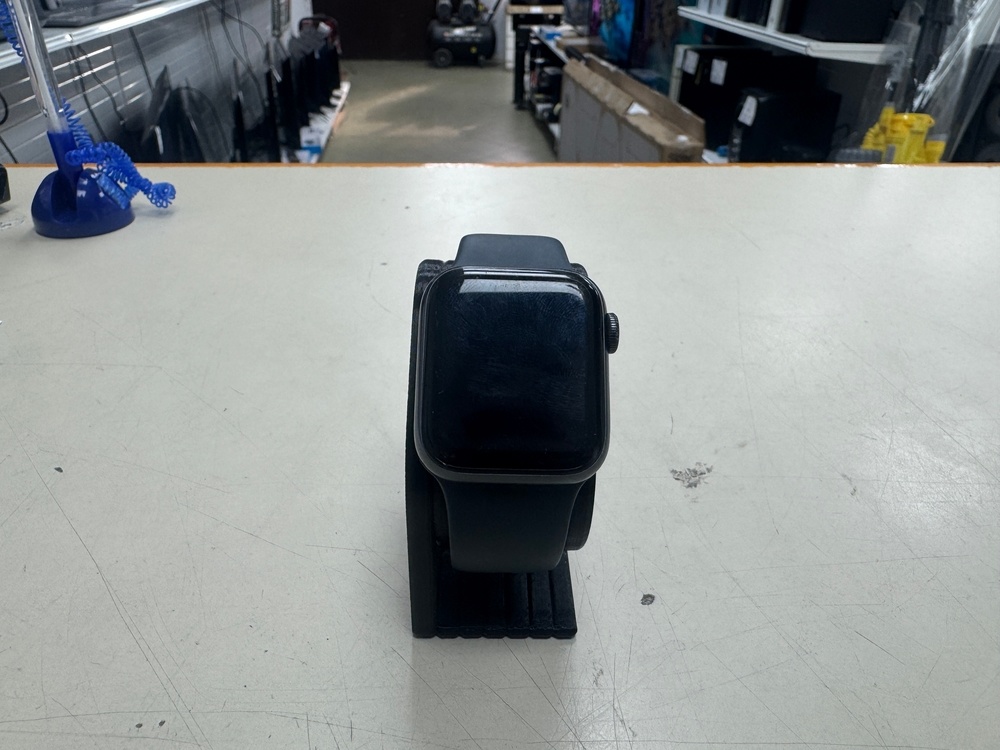 Смарт-часы Apple Watch SE 2020 40mm