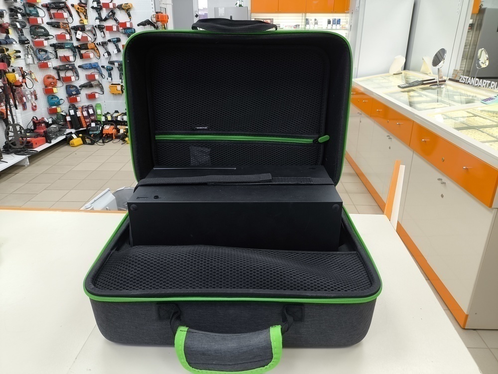 Игровая приставка Xbox Series X 1Tb