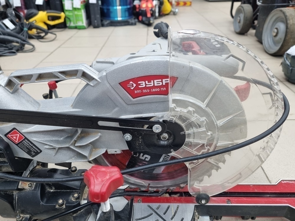 Торцовочная пила Зубр ЗПТ-255-1800ПЛ