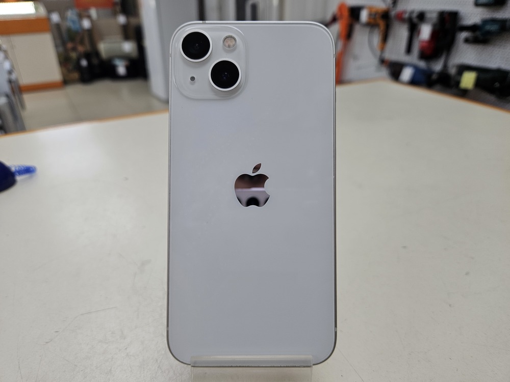 Смартфон Apple iPhone 13 128Gb