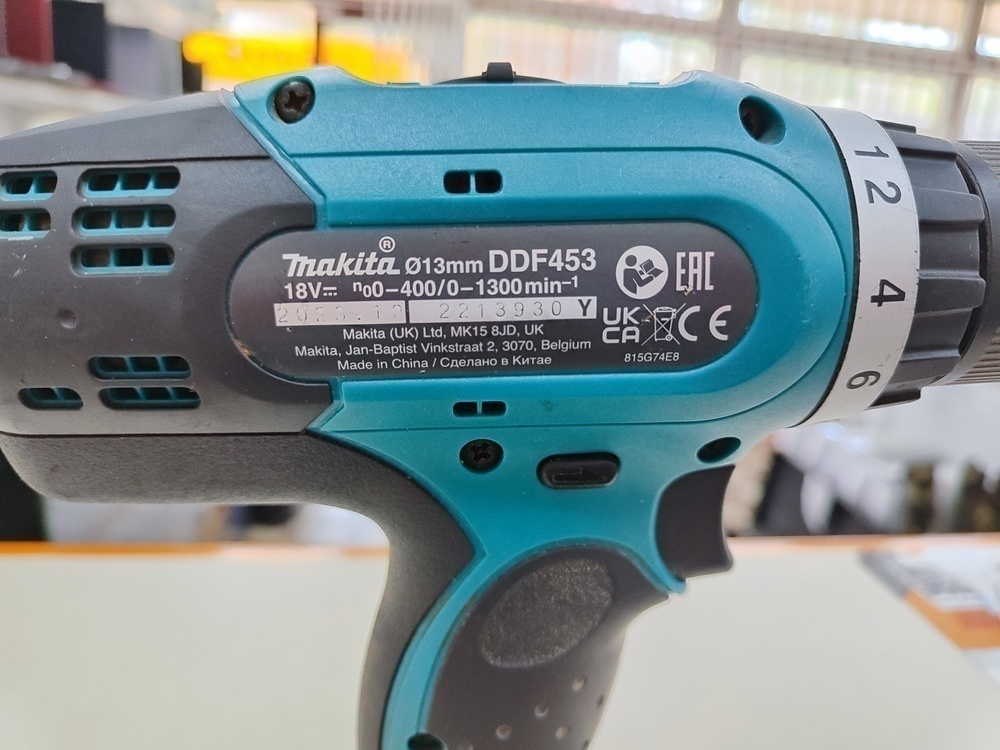 Шуруповерт Makita DDF453