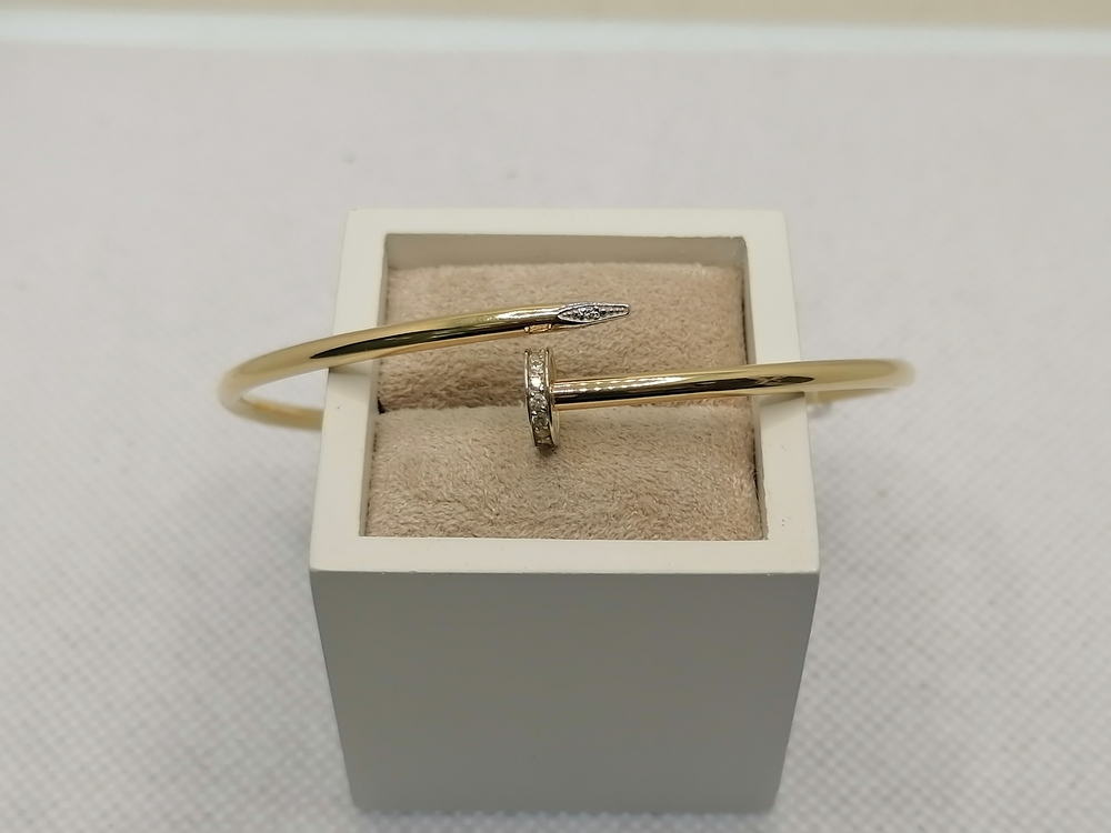 БРАСЛЕТ ЖЕСТКИЙ с камнями (Au 585)