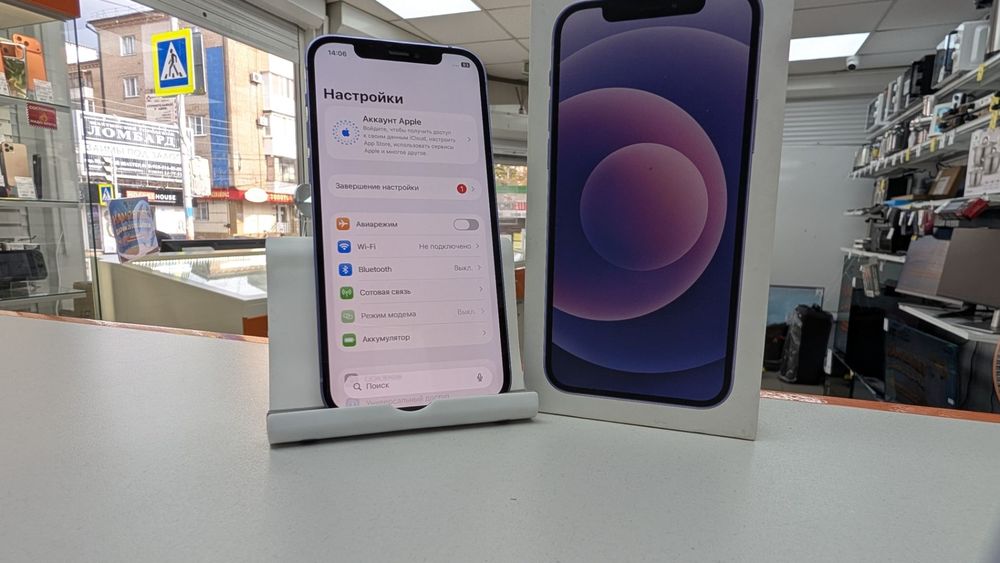 Смартфон Apple iPhone 12 128Gb