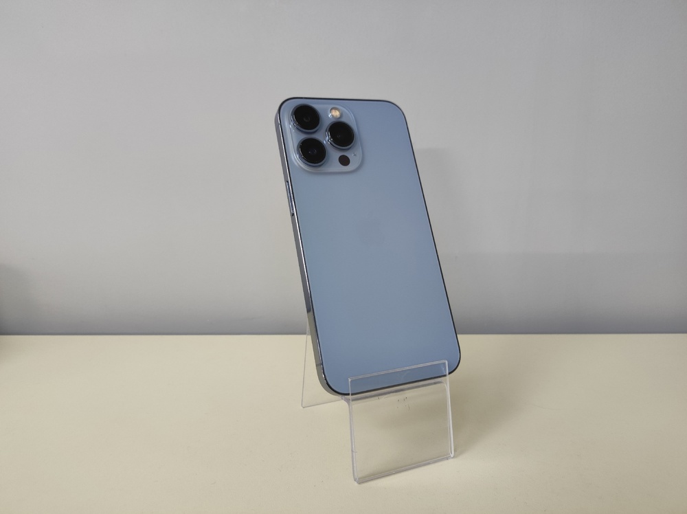 Смартфон Apple iPhone 13 Pro 256Gb