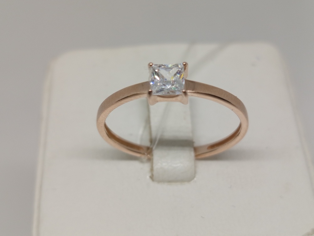 КОЛЬЦО С КАМНЕМ (Au 585)