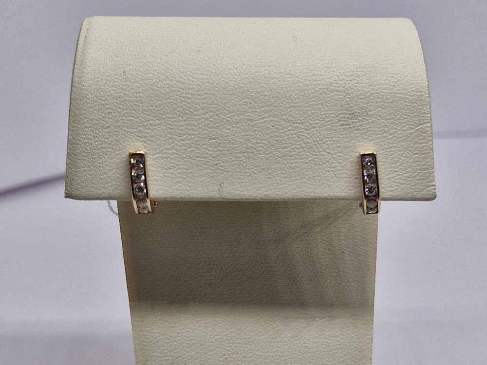 СКМИ585 СЕРЬГИ С КАМНЯМИ (Au 585)