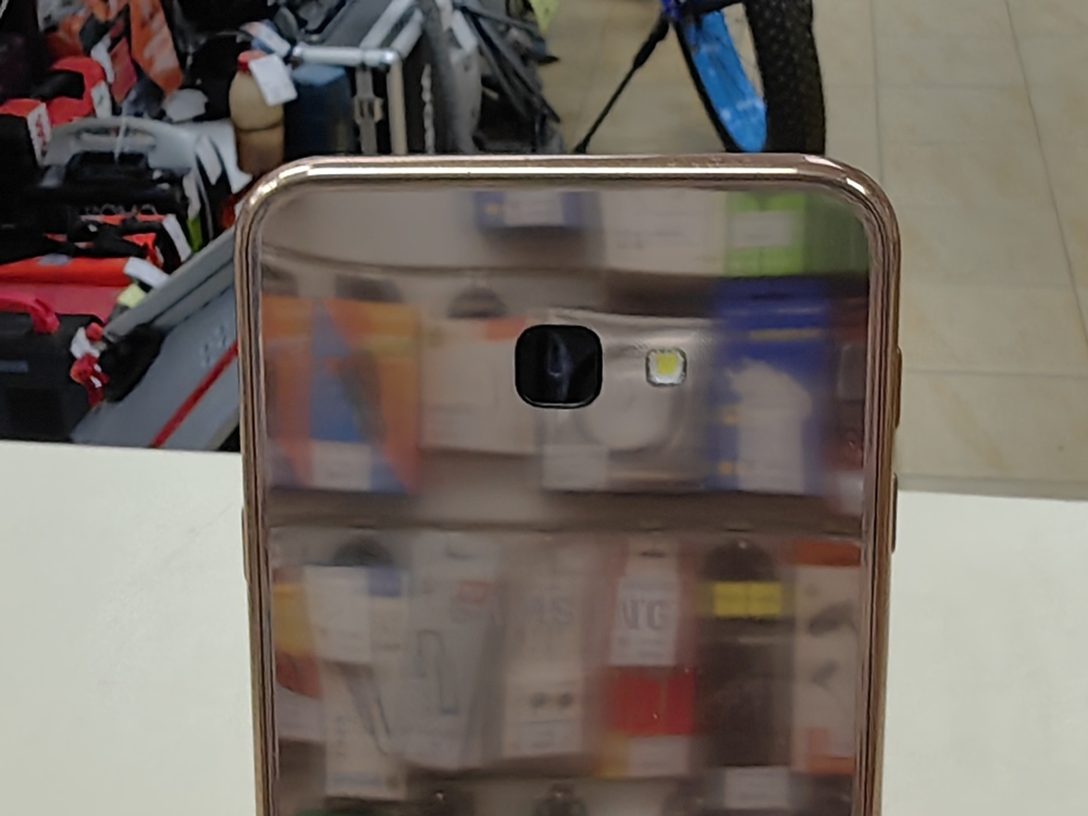 Смартфон Samsung Galaxy J4 Plus 3/32