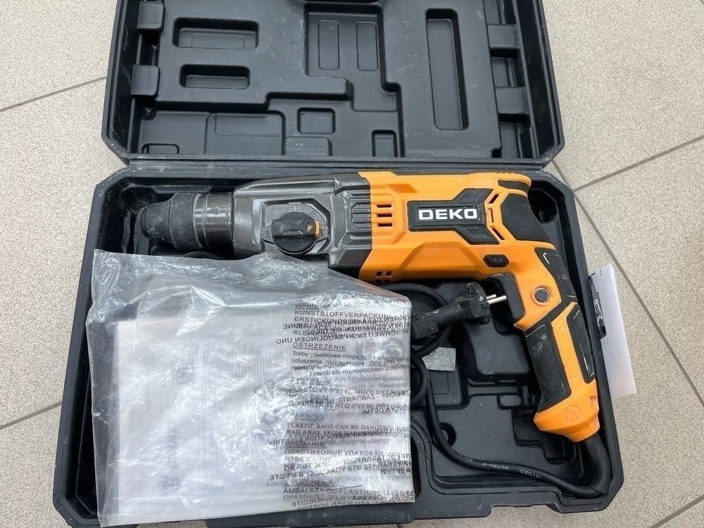 Перфоратор Deko DKH1350W