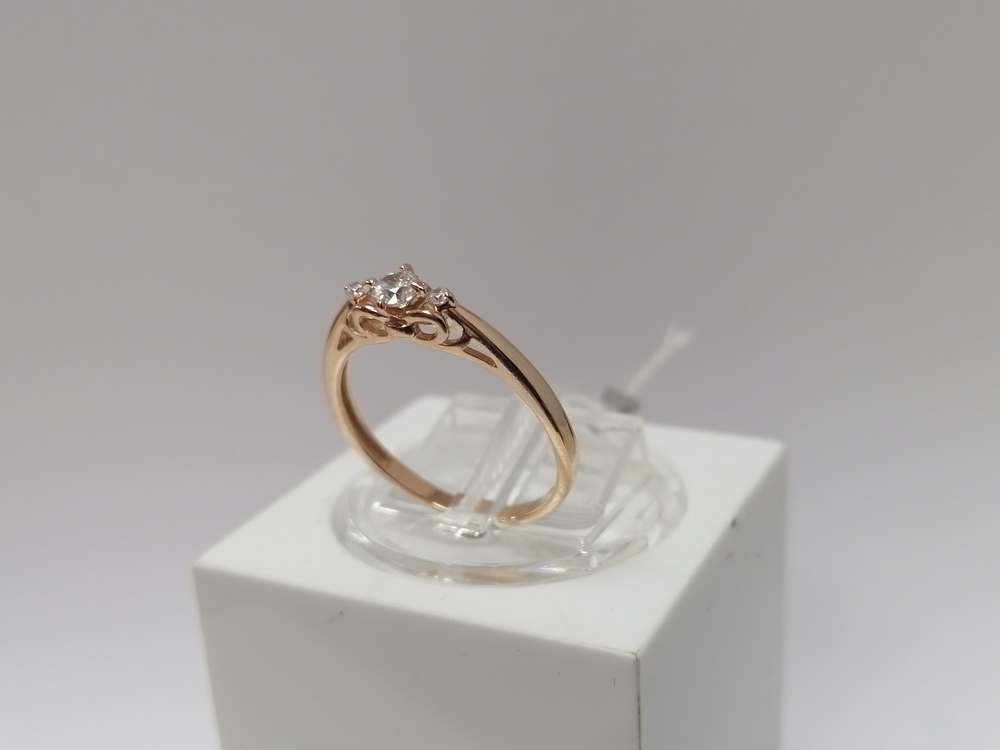 КОЛЬЦО С КАМНЯМИ (Au 585)