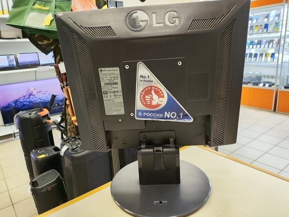 Монитор LG L1751SQ