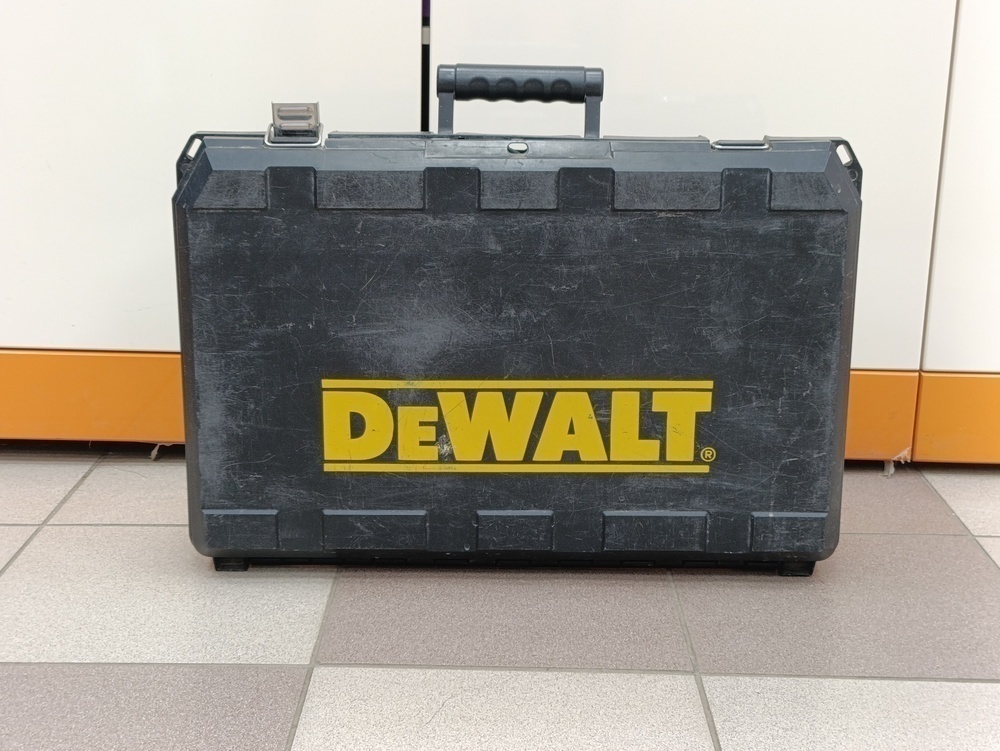 Перфоратор Dewalt D25603-QS