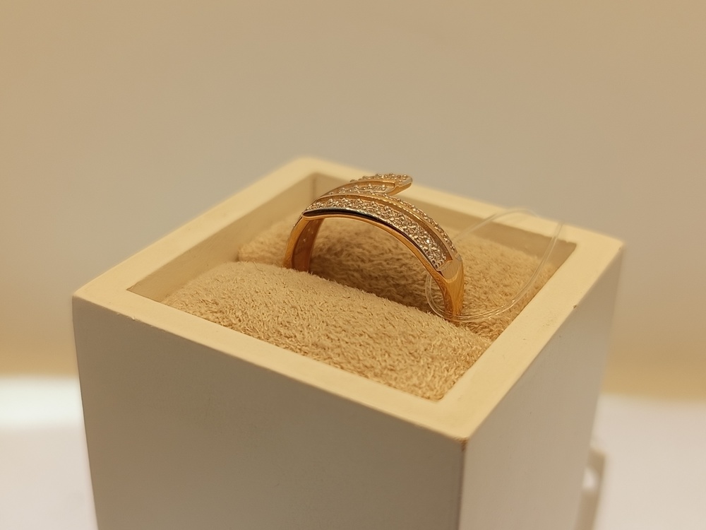 КОЛЬЦО С КАМНЯМИ (Au 585)