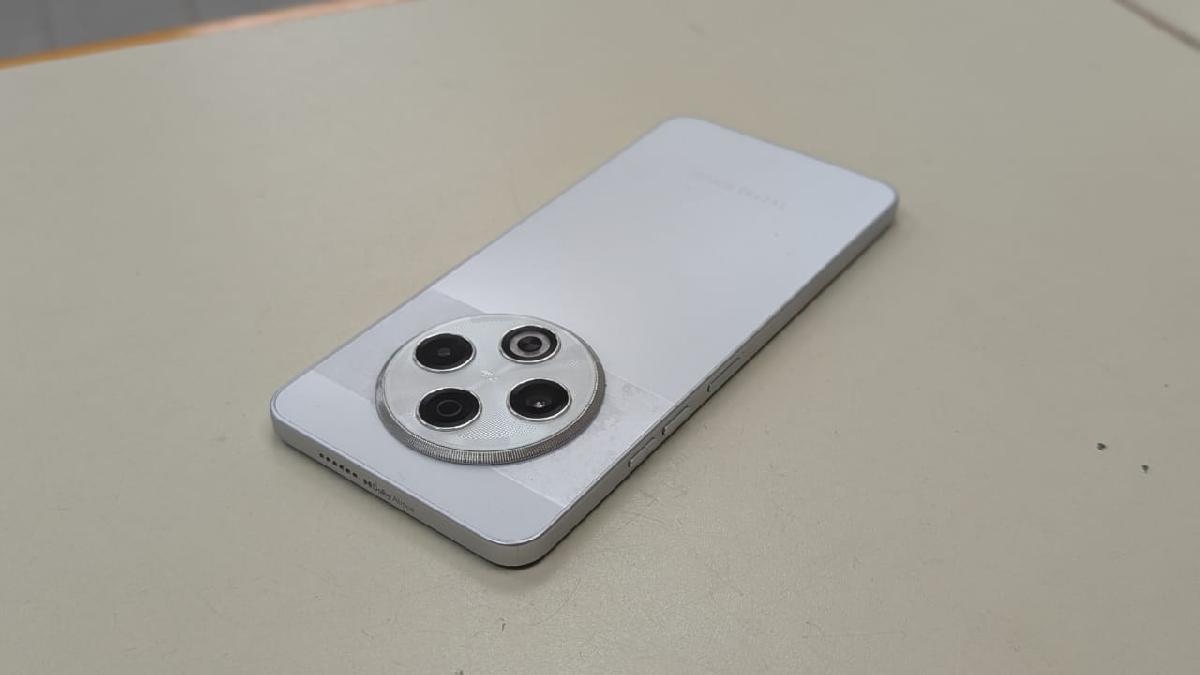 Смартфон Tecno SPARK 30 8/256