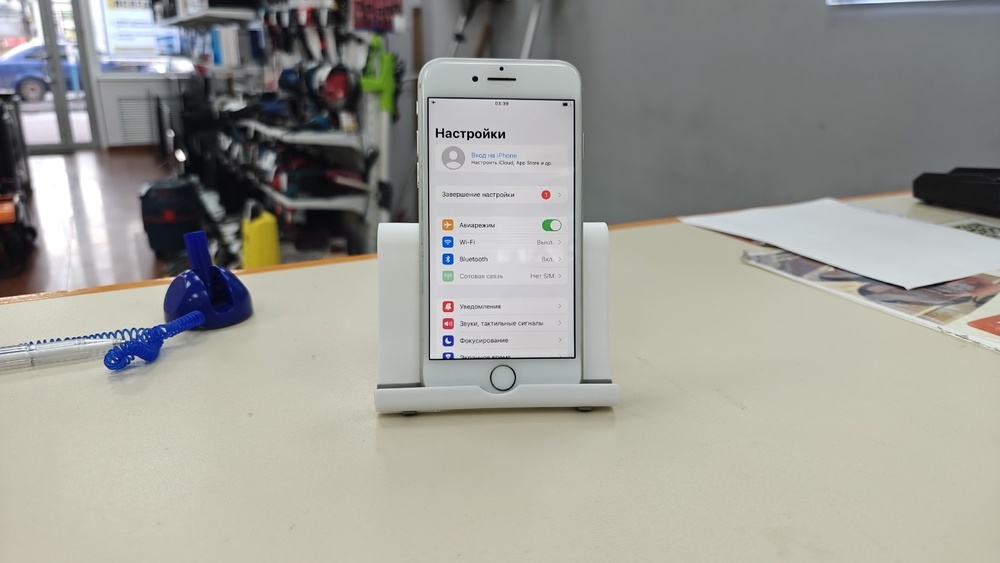 Смартфон Apple iPhone 8 64Gb
