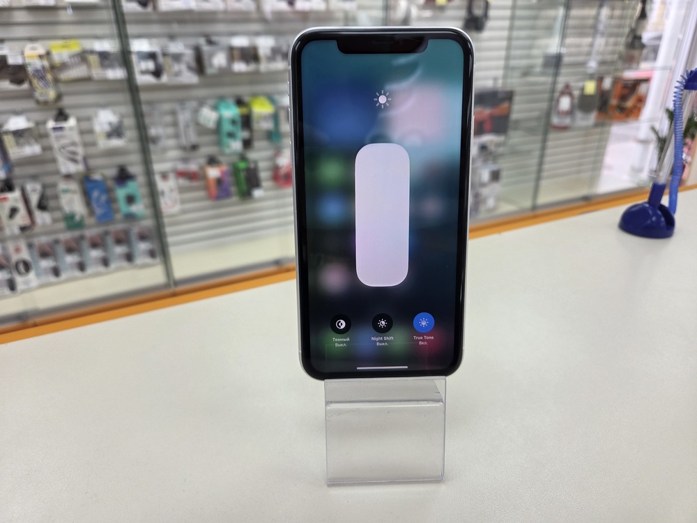 Смартфон Apple iPhone Xr 64Gb