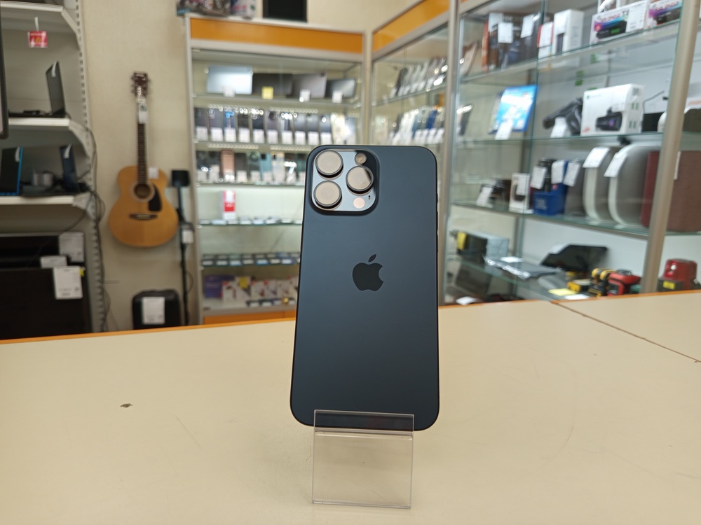 Смартфон Apple iPhone 15 Pro Max 256Gb