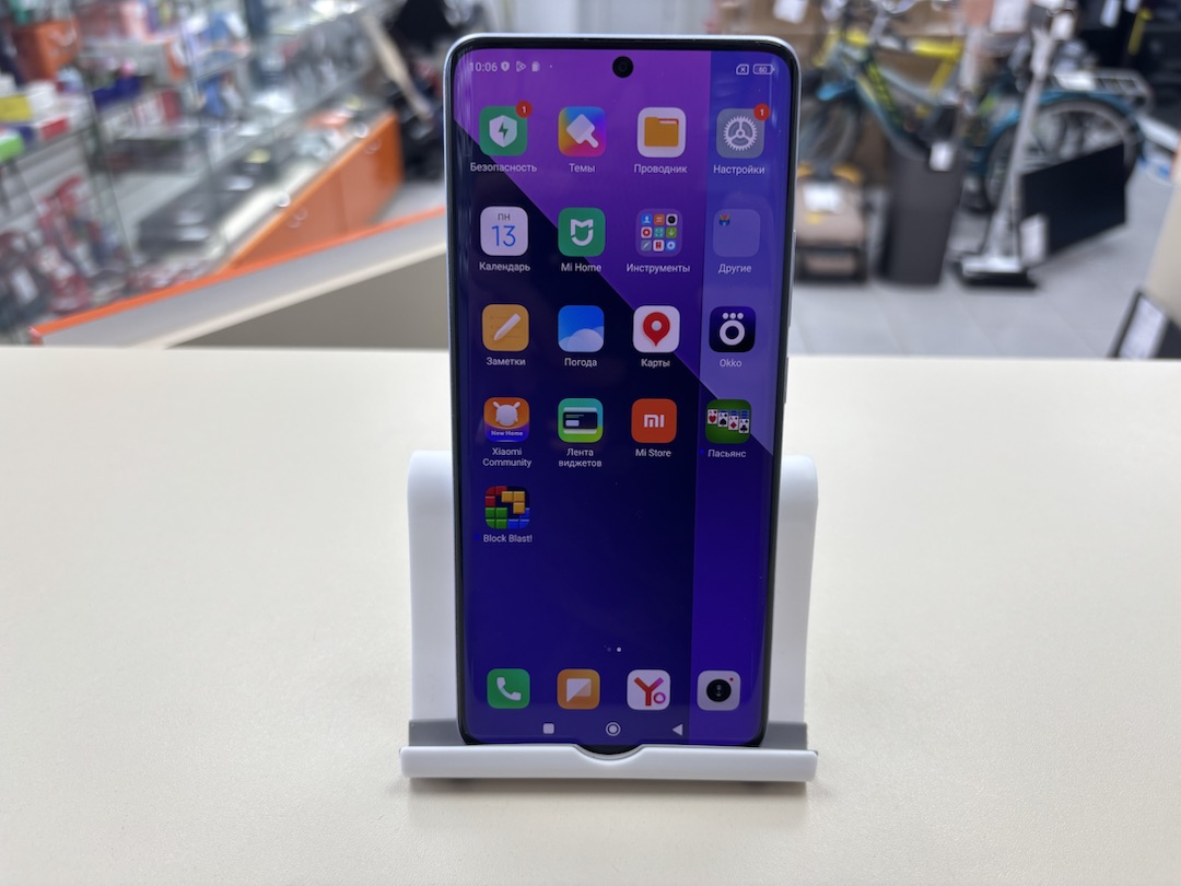 Смартфон Xiaomi Redmi Note 13 Pro+ 12/512