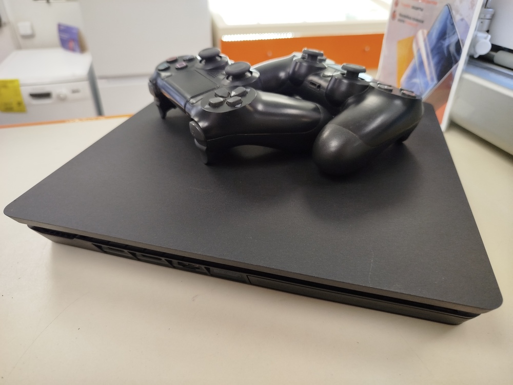 Игровая приставка PlayStation 4 Slim 500GB