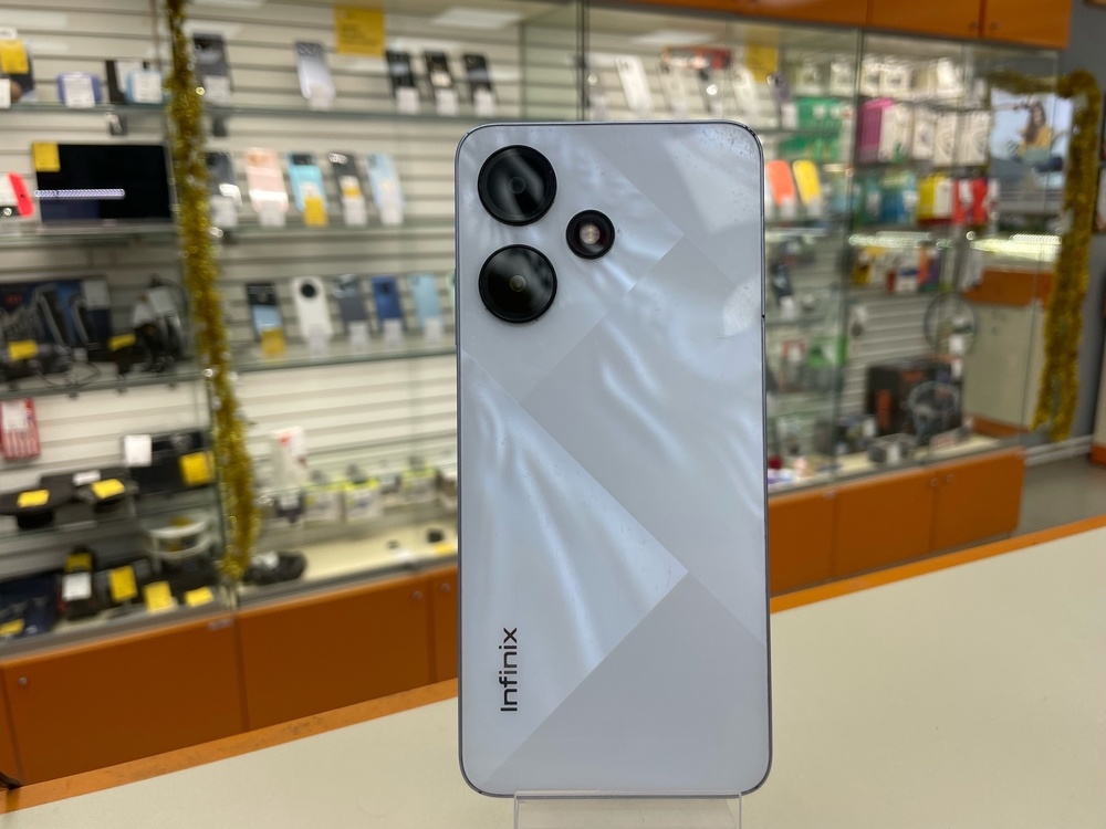 Смартфон Infinix NOTE 30I 4/128