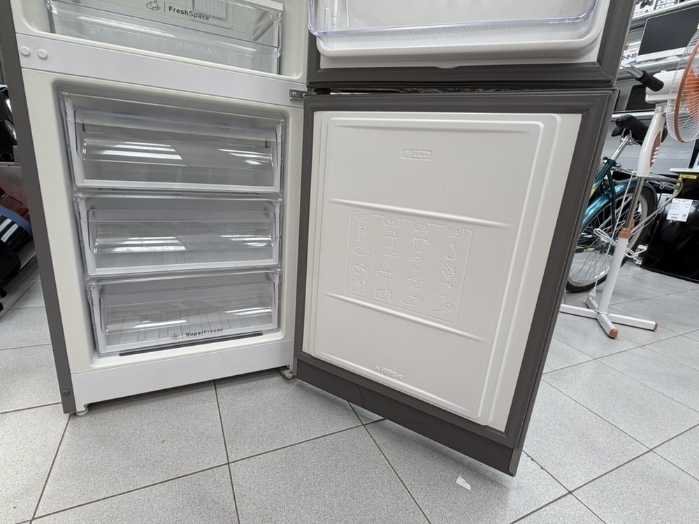 Холодильник Indesit ITS 4180W