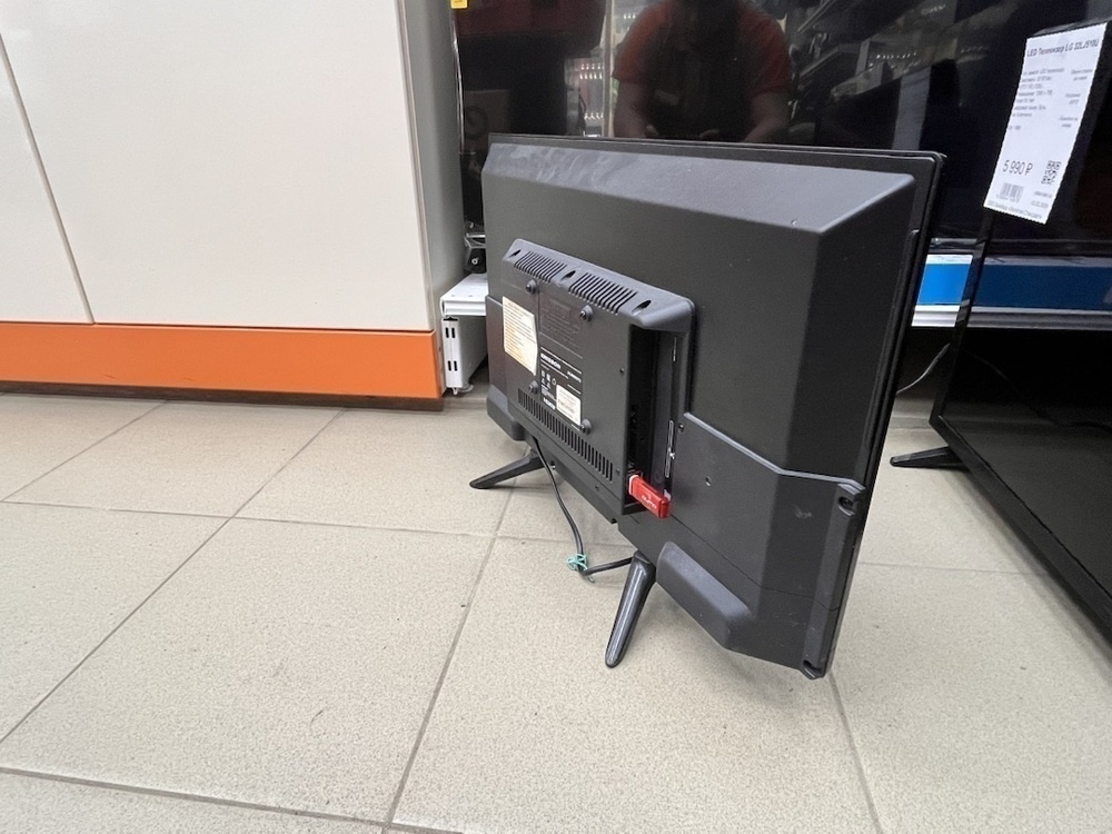 LCD Телевизор Erisson 24LM8002CT2