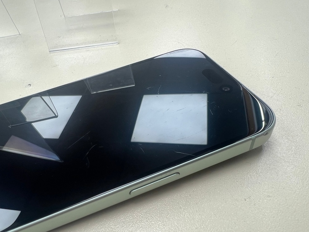 Смартфон Apple Iphone 15 128Gb