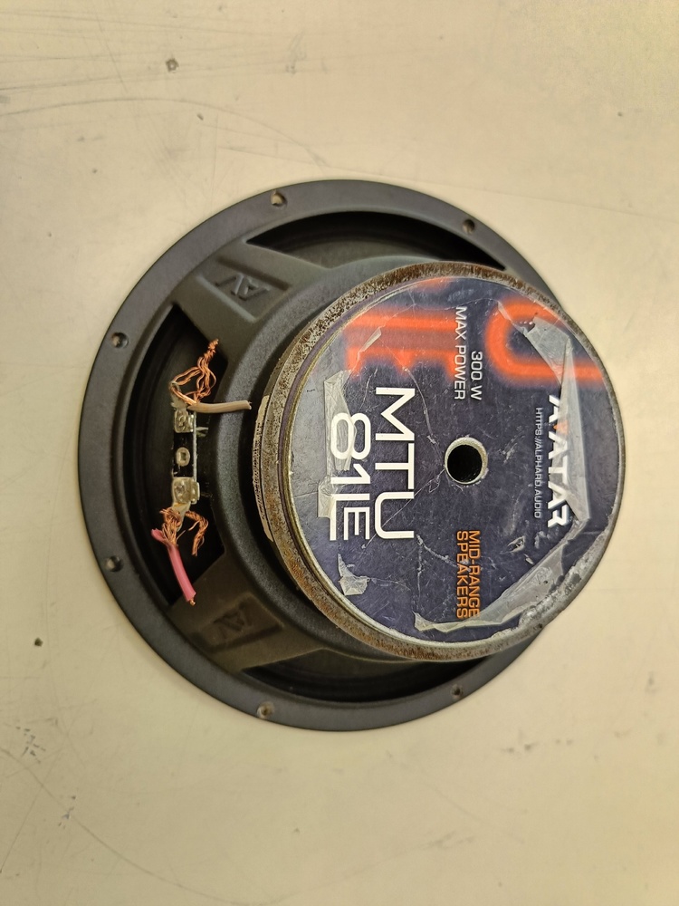 Автоакустика передняя Avatar MTU81Le