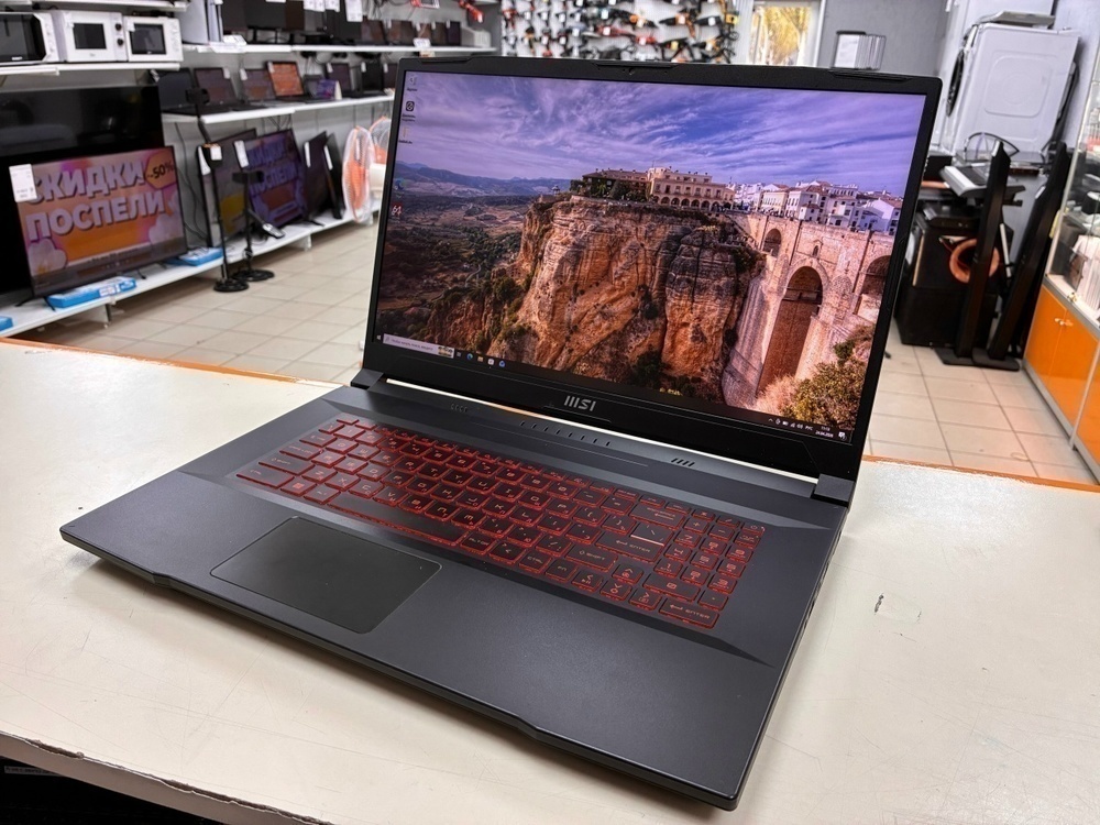 Ноутбук MSI; Core I5-12450H, GeForce RTX 3050, 16 Гб, 480 Гб, Нет