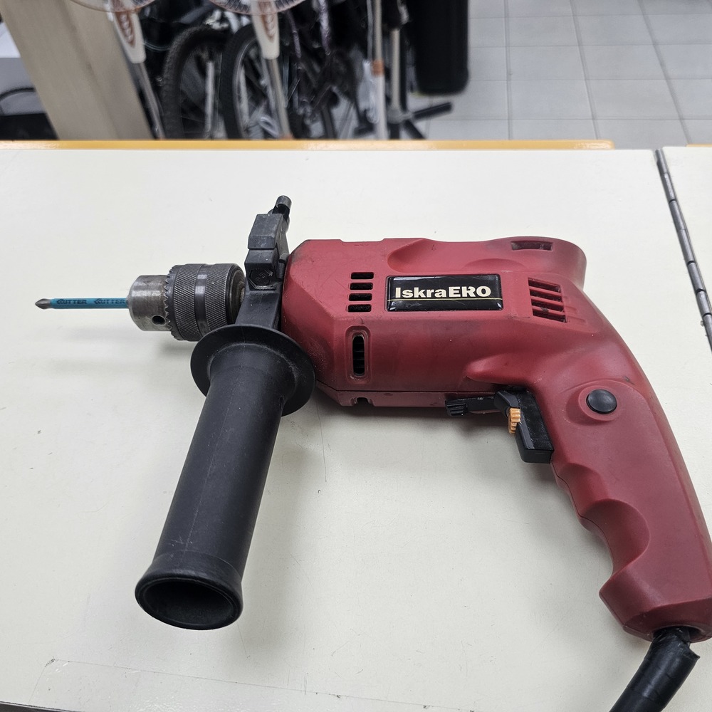 Дрель-ударная Iskra Ero 600w