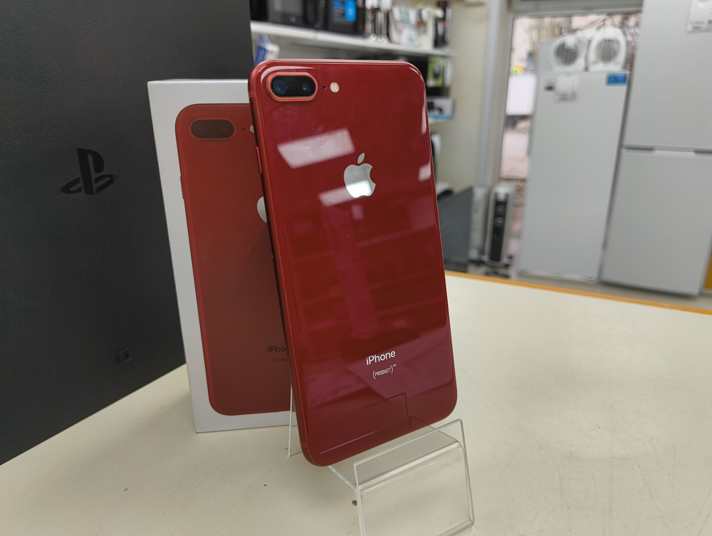 Смартфон Apple iPhone 8 Plus 64Gb