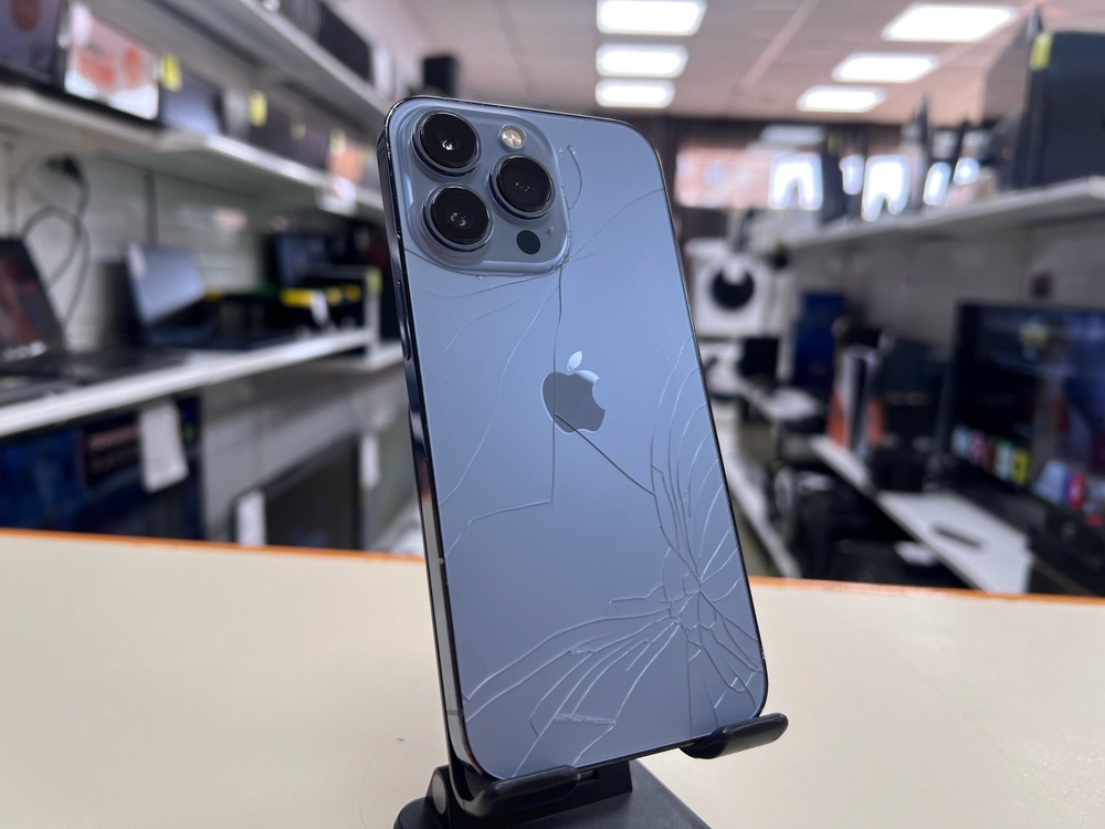 Смартфон Apple iPhone 13 Pro 128Gb