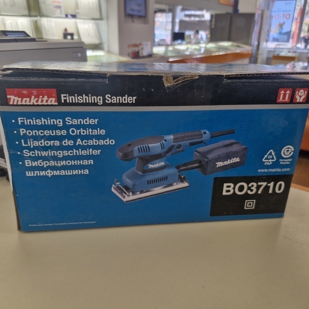 Шлифовальная машина Makita BO3710;