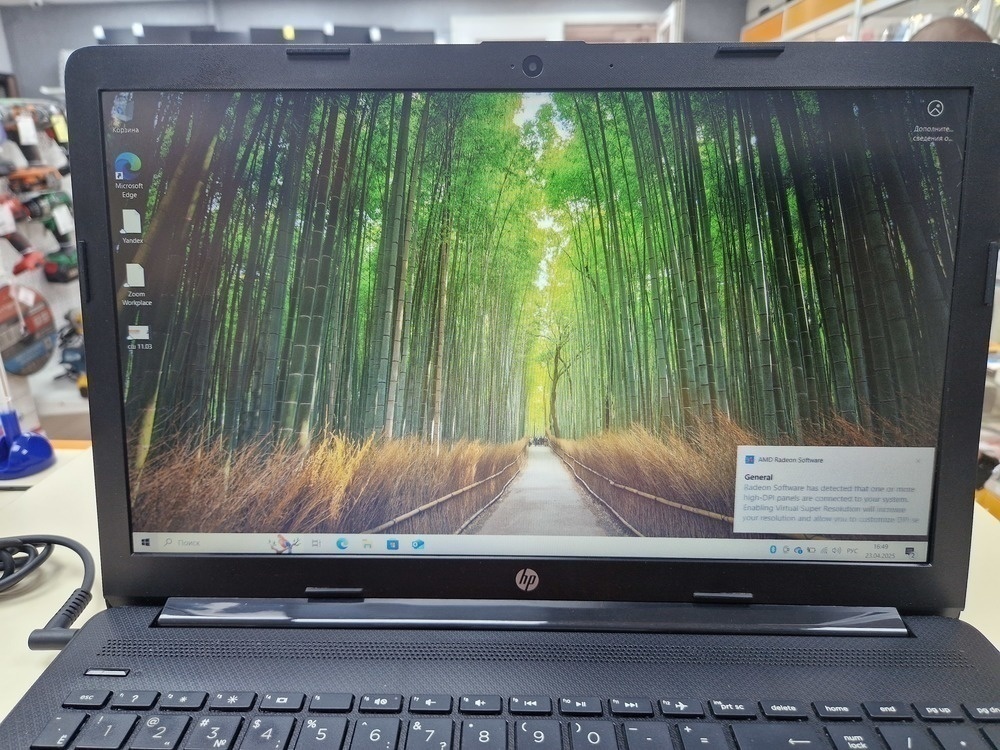 Ноутбук HP 15-dr0460ur; A9-9425, Radeon 530, 8 Гб, 256 Гб, Нет