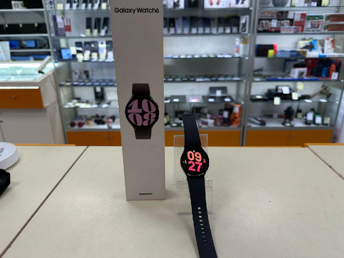 Смарт-часы Samsung Galaxy Watch 6 40mm