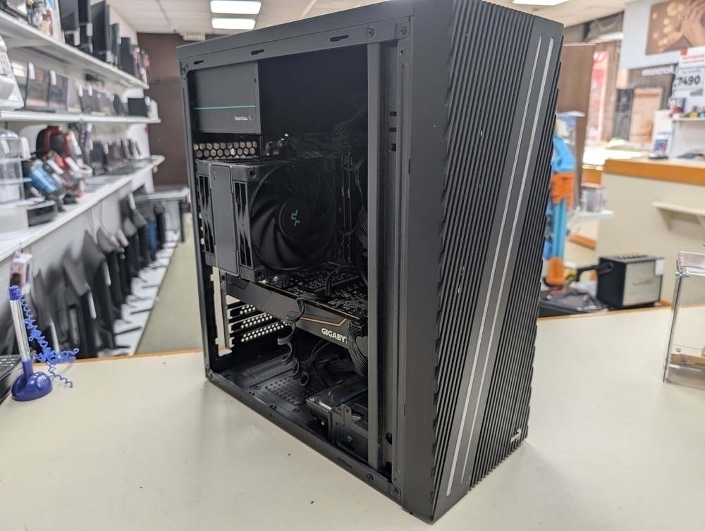 Системный блок Aero Cool; Core i3-10100F, GeForce GTX 1080, 16 Гб, Нет, 1 Tb