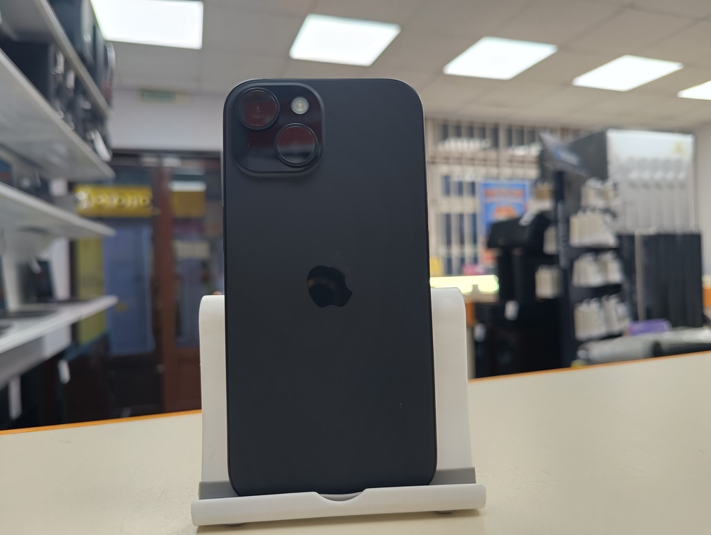 Смартфон Apple Iphone 15 128Gb