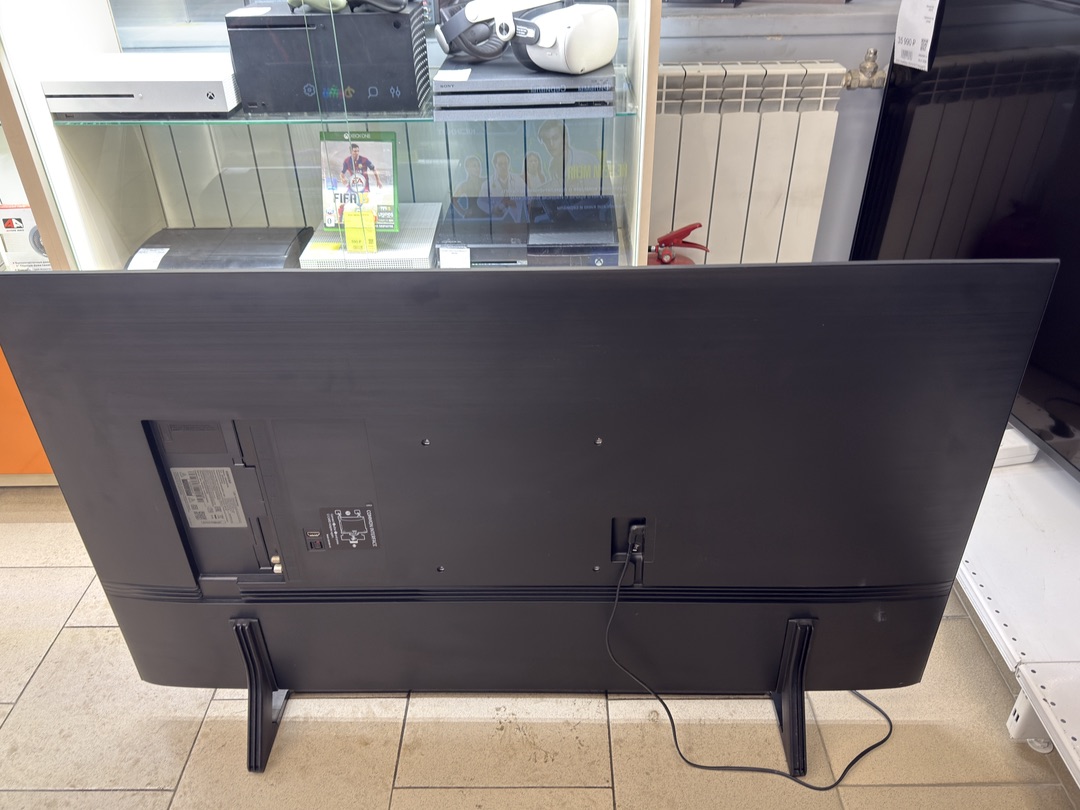 LED Телевизор Samsung UE50AU7100U