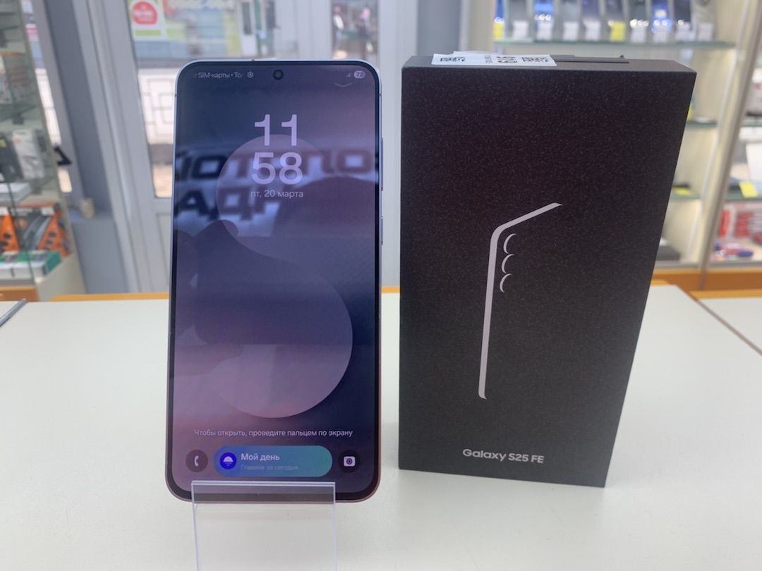 Смартфон Samsung Galaxy S25 FE 8/256