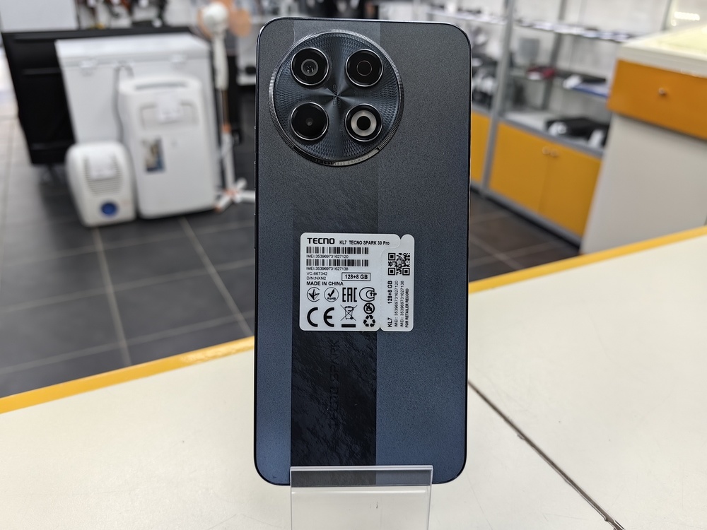 Смартфон Tecno SPARK 30 PRO 8/128