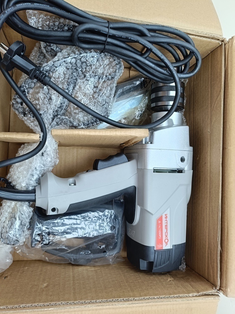 Дрель-миксер Интерскол Д-16/1050Р